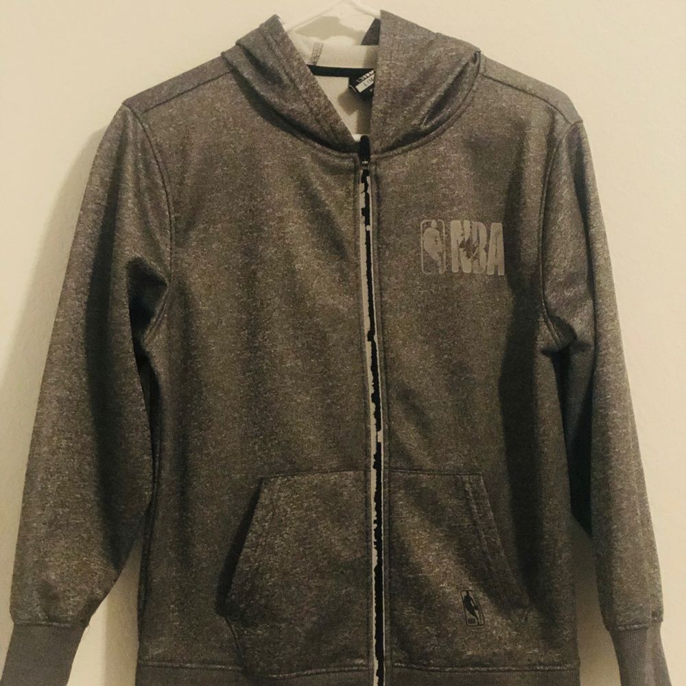 NBA teen boys sweater with reflective zipper size L